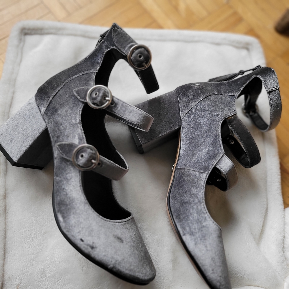 Topshop Gray Strappy Heels - Picture 2 of 4